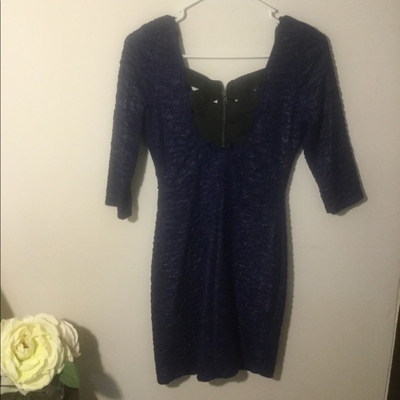 Dress - Picture 2 of 2